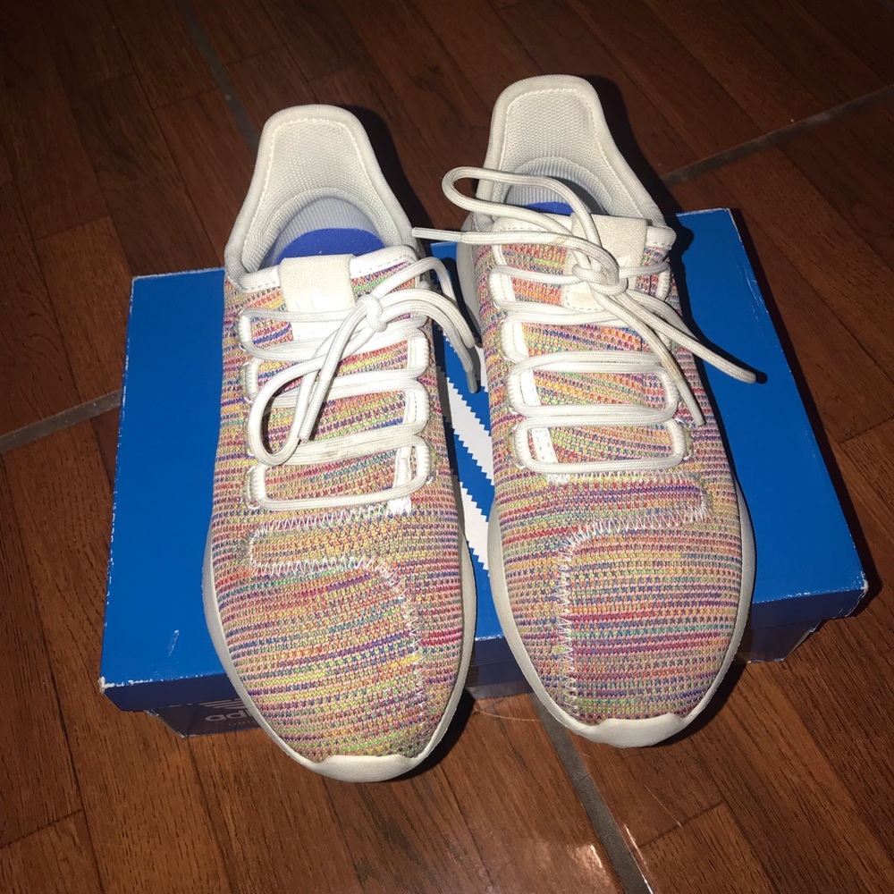 Adidas - Picture 2 of 5